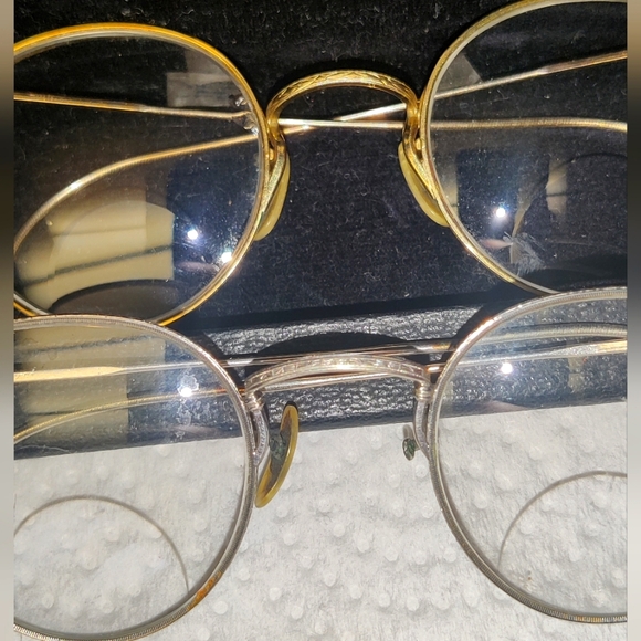 Antique 1930's 2 pair 10-12k Gold Eyeglasses Yellow Gold and White Gold Frames - Picture 15 of 16